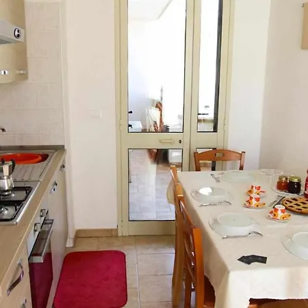 Lo Spioncino Apartment